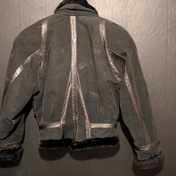 Adventure Bound Bomber Jacket - Picture 6 of 7